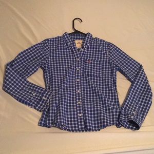 Hollister Size Medium Blue & White Button Up